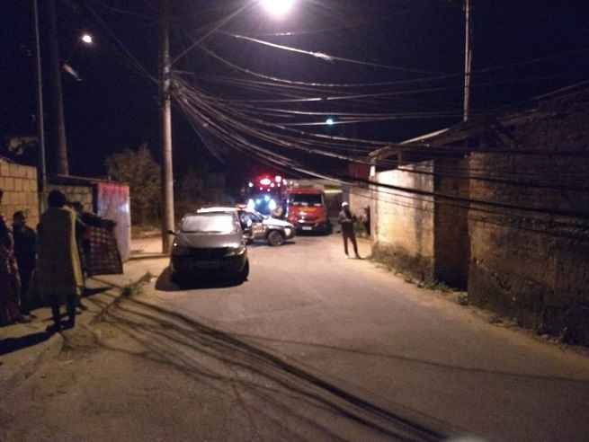 Motorista embriagado tenta fugir de blitz bate em poste e acaba preso - CBMMG/Divulgação 