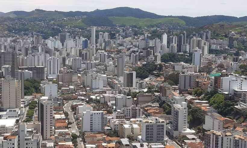 Criança de 4 anos é atropelada por bandidos durante perseguição policial - Marcos Alfredo/Esp. EM