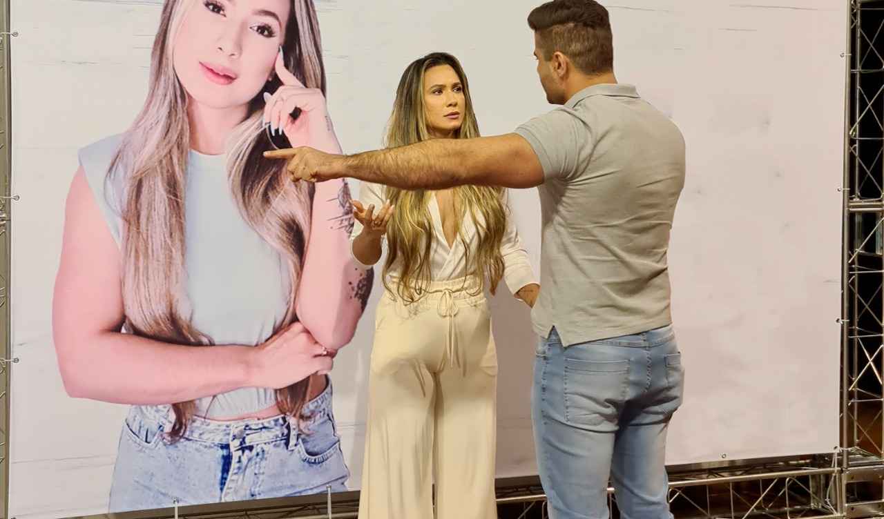 Psicóloga Juliana Schaun é ofendida pelo marido durante transmissão ao vivo
