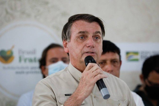 Bolsonaro: 'Tenho 3 cartões corporativos; 2 para pagar despesas diversas' - Alan Santos/PR