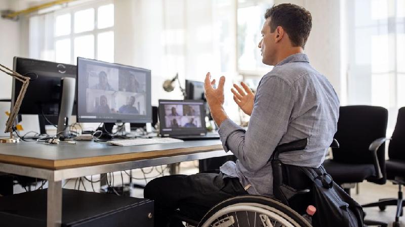 Como você revela a 'linguagem corporal' em conversas on-line sem perceber - Getty Images