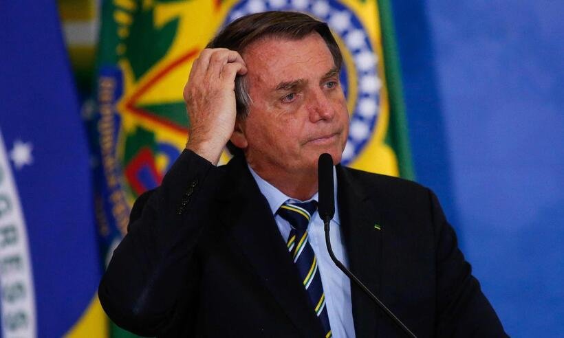 Spray antiCOVID vendido em Israel não é o que o governo Bolsonaro apostou - AFP / Sergio Lima