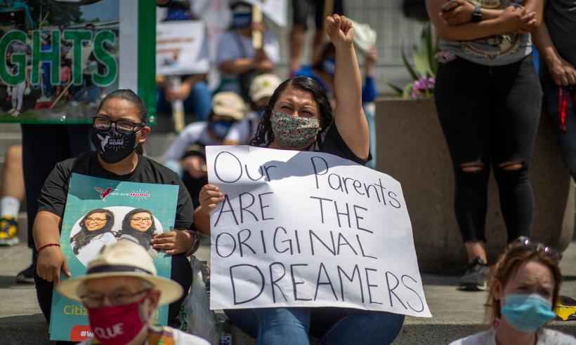 Tribunal dos EUA declara ilegal o programa que protege os 'Dreamers' - AFP / DAVID MCNEW
