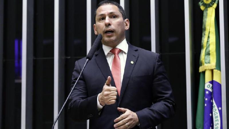 Temperatura para impeachment de Bolsonaro 'vai esquentando', diz vice-presidente da Câmara - Agência Câmara