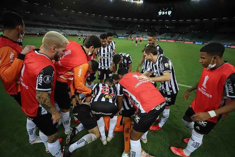 Conmebol deveria punir o Boca com os rigores da lei - Pedro Souza/Atlético