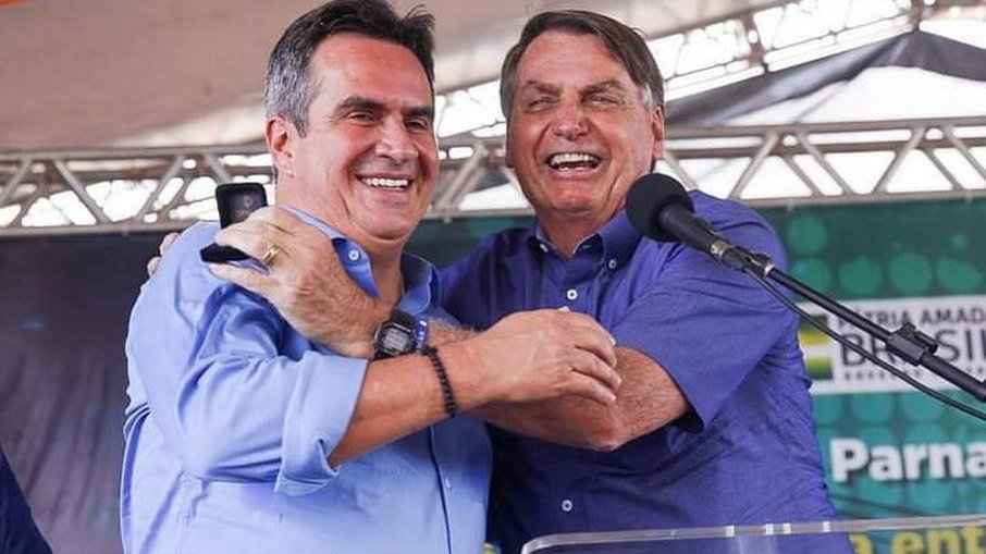 Estelionato eleitoral de Bolsonaro tornou-se 'estupro de vulneráveis' -  Isac Nóbrega/PR
