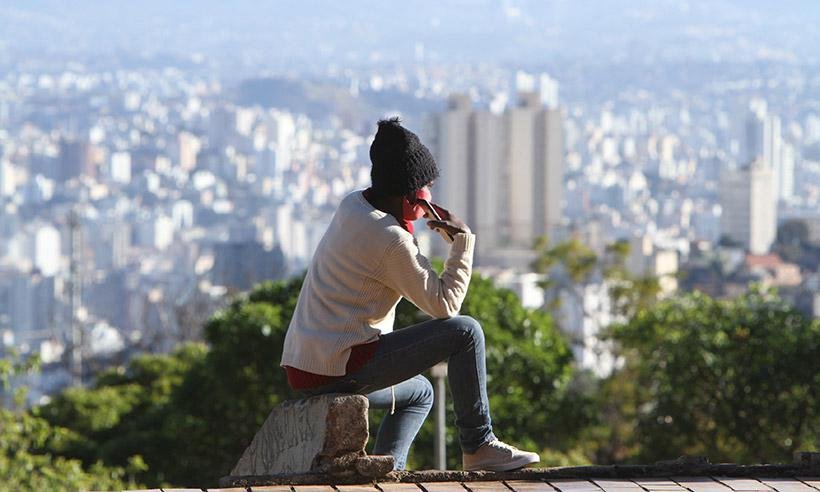 Minas ''congela'' e Belo Horizonte apela para a solidariedade - Edésio Ferreira/EM/D.A Press