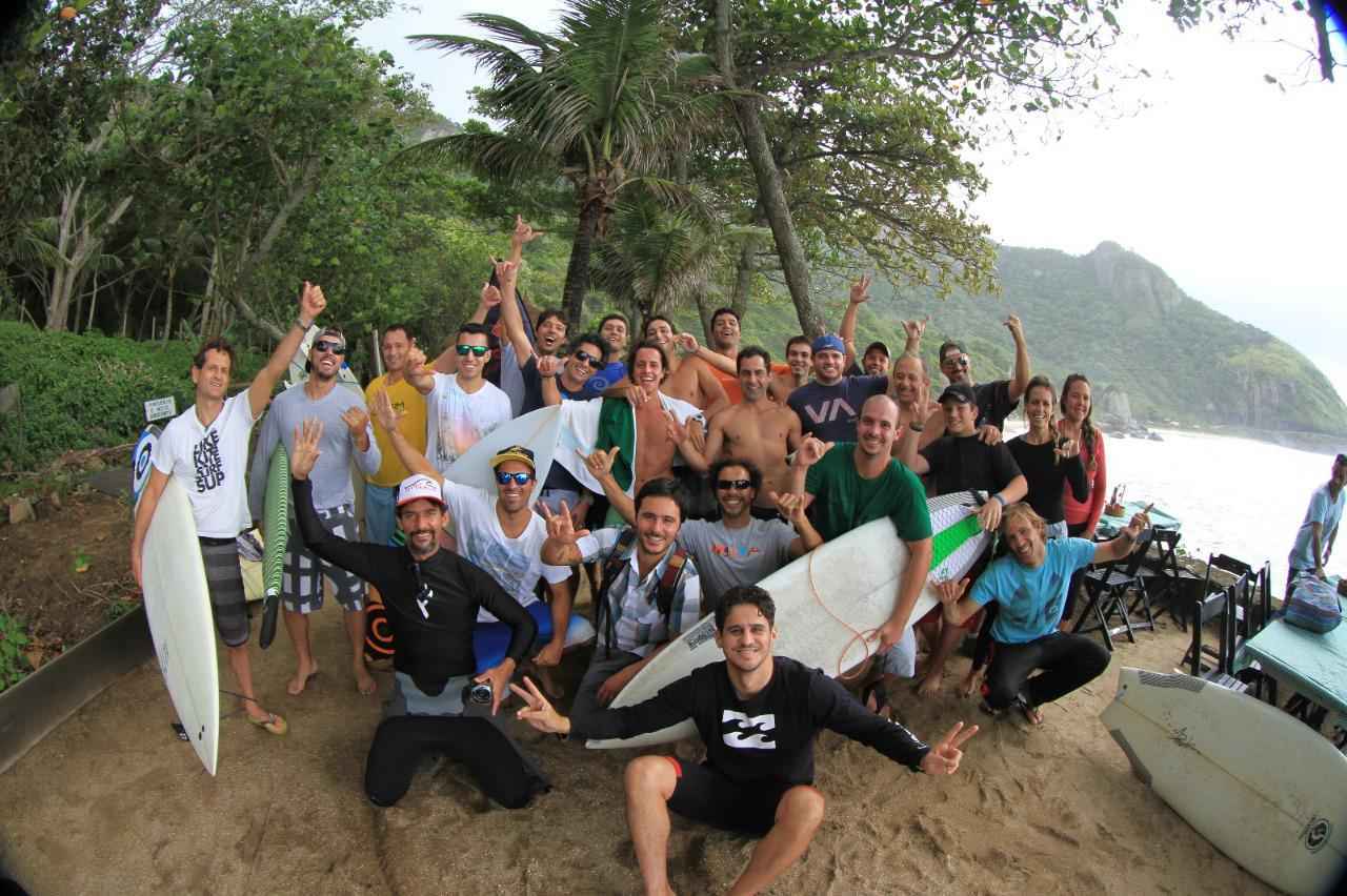 Loucos por surfe, mineiros superam falta de mar e criam torneio do esporte - Arquivo pessoal