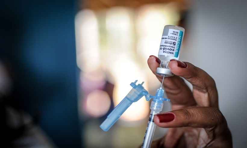 COVID: Belo Horizonte terá vacinação no horário noturno; confira locais - Leandro Couri/EM/DA Press