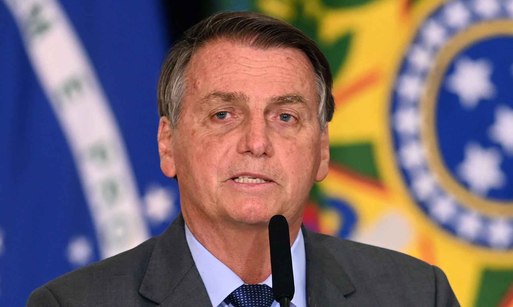 Bolsonaro sobre "tratamento precoce": 'Estudei com pessoas inteligentes' - EVARISTO SA / AFP