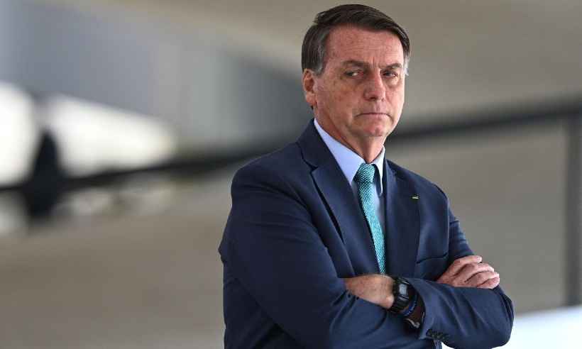 Bolsonaro: 'Tinha poderes para fechar Brasil, mas não tranquei um botequim' - Evaristo Sa/AFP