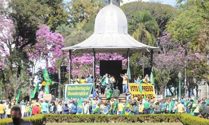 Veja fotos: manifestantes defendem voto impresso em Belo Horizonte - Leandro Couri/EM/D.A
