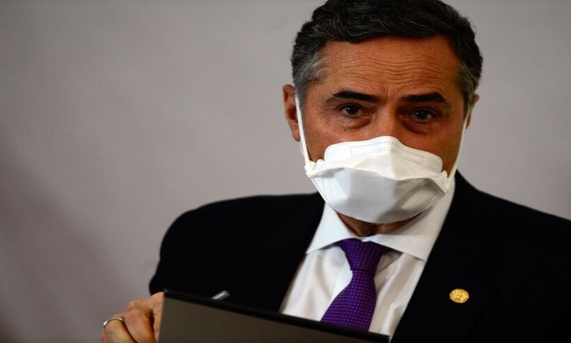 Entidades entregam carta em defesa das urnas eletrônicas e apoio a Barroso - Marcello Casal Jr/ Agência Brasil