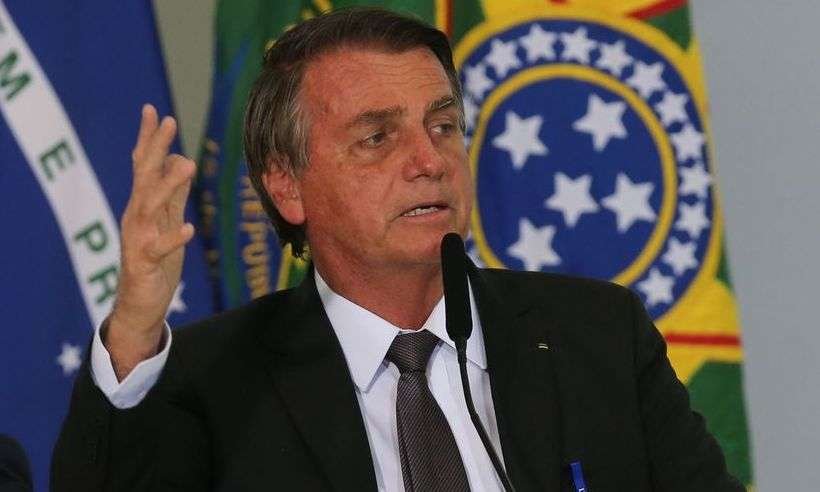 Bolsonaro ameaça reagir a inquérito fora das '4 linhas' da Constituição - Fabio Rodrigues Pozzebom/Agência Brasil