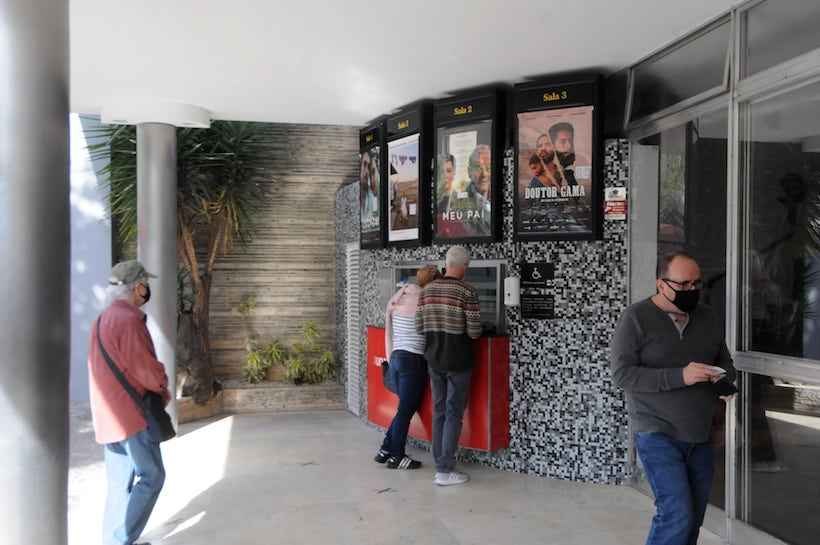 Após 17 meses fechado, Cine Belas Artes retoma exibição de filmes - Tulio Santos/EM/D.A.Press