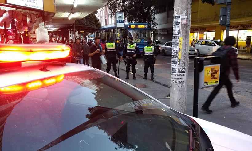 Idoso chama mulher de ''macaca'' em ponto de ônibus e é preso em BH - Divulgação/GMBH