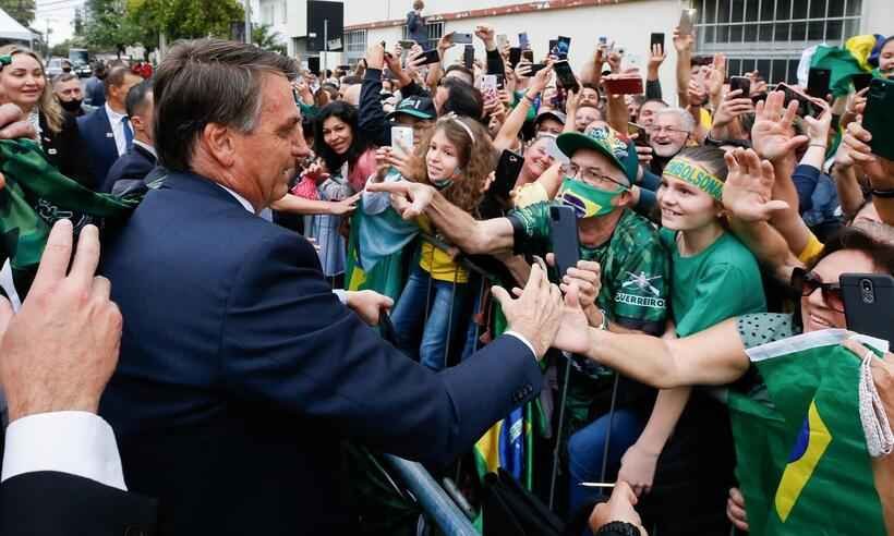 Bolsonaro em motociata: 'Querem decidir as coisas no tapetão no Brasil' - Alan Santos/PR