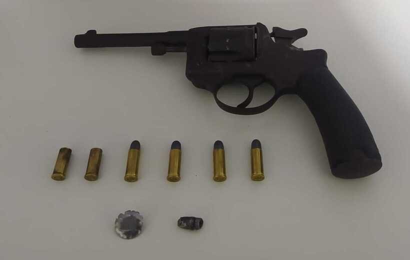 Homem tenta matar desafeto em UPA de Manhuaçu e é preso - Divulgação/Polícia Militar