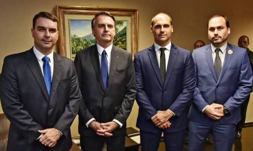 'The Bolsonaros': BBC anuncia documentário sobre a família Bolsonaro - Redes Sociais/Reprodução