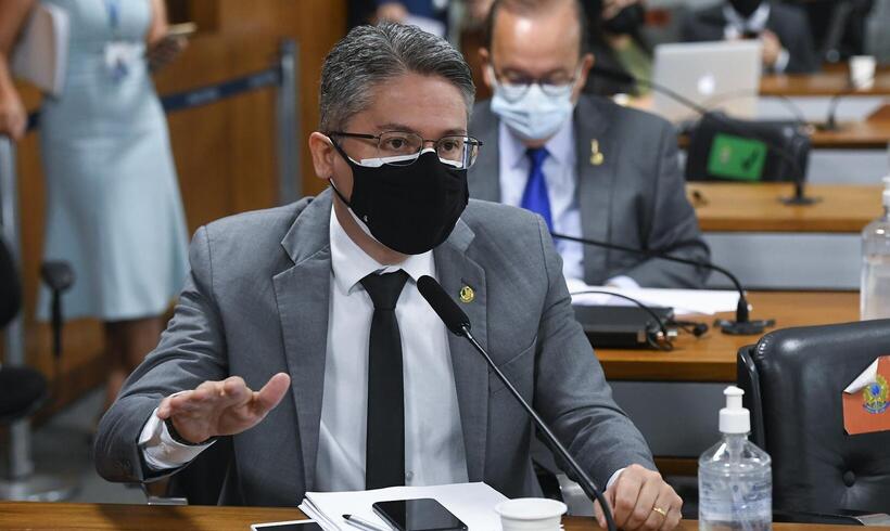Alessandro Vieira sobre senadores governistas: 'Tsunami de desinformação' -  Jefferson Rudy/Agência Senado