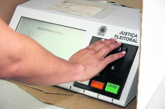 Saiba quais medidas TSE adotou para aumentar a transparência eleitoral - Elio Rizzo/Esp. CB/D.A Press - 31/10/10