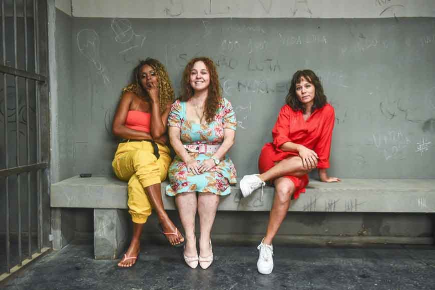 Mariana Ximenes e suas amigas tentam superar relação abusiva em 'L.O.C.A' - Fotos: Serendipity Inc./Divulgação