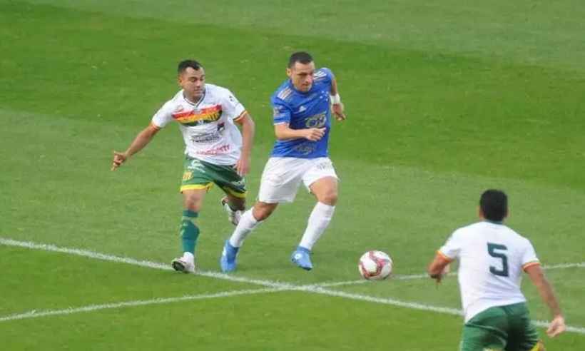 Cruzeiro só empata depois de massacrar o Sampaio Corrêa - Leandro Couri/EM/D.A. Press