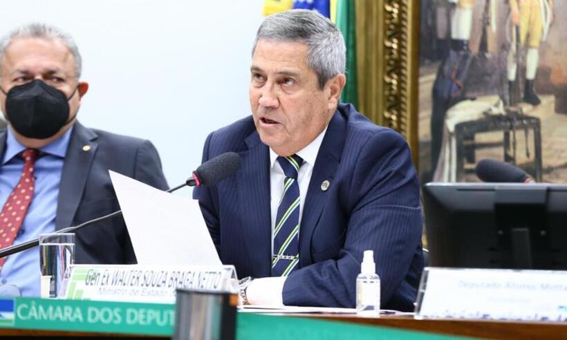 Deputado questiona Braga Netto sobre golpe militar: 'Vocês pretendem?' - Cleia Viana/Câmara dos Deputados