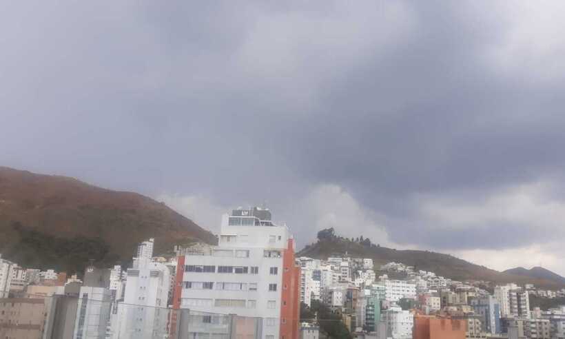 Volta a chover em bairros isolados em BH nesta tarde; veja previsão - WhatsApp/Reprodução
