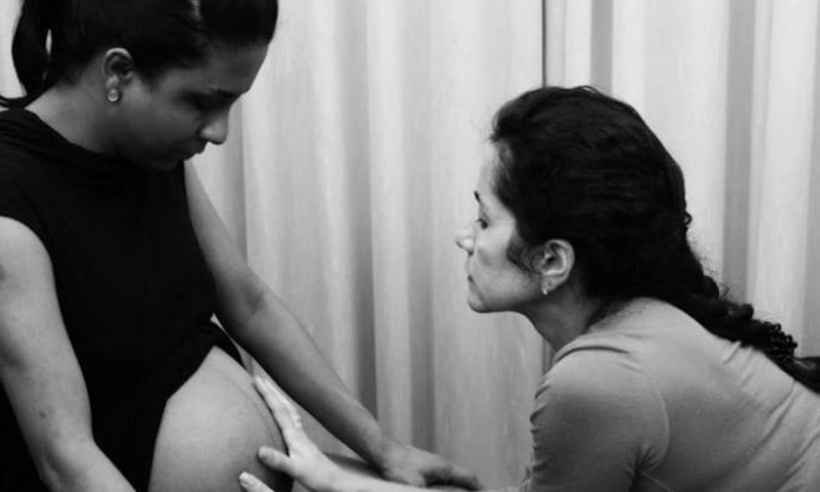 Câmara de São Sebastião do Paraíso obriga permissão de doulas - Micheline Souza/PBH