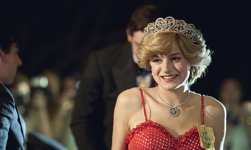 Atriz de The Crown se assume Queer: 'existo num lugar entre as duas coisas' - Netflix