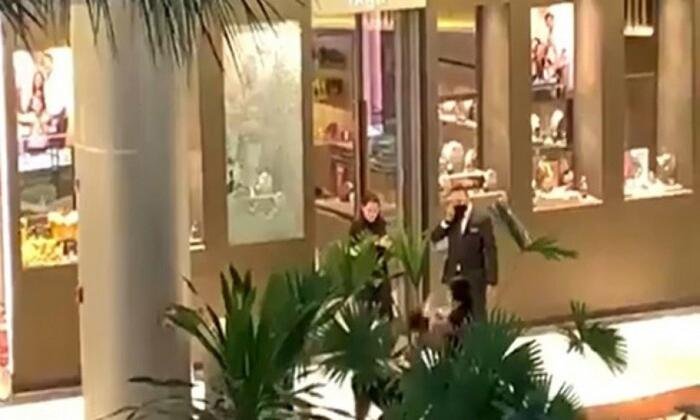 Mulher morre ao ser baleada em shopping de Fortaleza - Reprodução/Redes Sociais