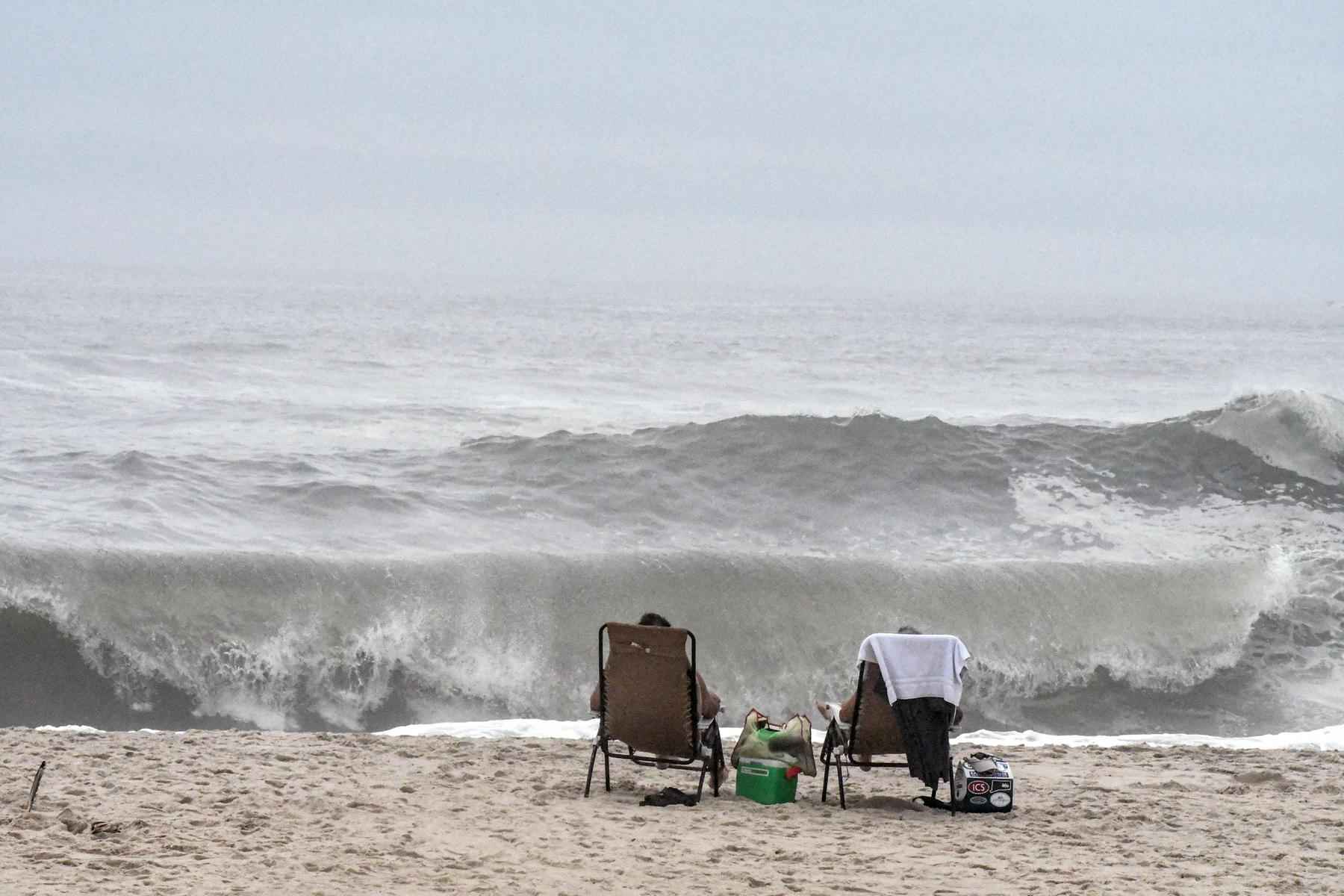 Henri se transforma em furacão no trajeto para nordeste dos Estados Unidos - Stephanie Keith/Getty Images/AFP