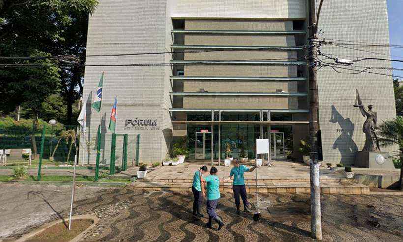 Justiça condena a 30 anos de prisão homem que matou ex-esposa em Minas - Reprodução/Google Street View