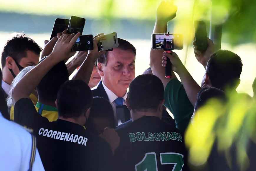 As 11 teses negacionistas alimentadas pelo presidente Jair Bolsonaro - EVARISTO SÁ/AFP