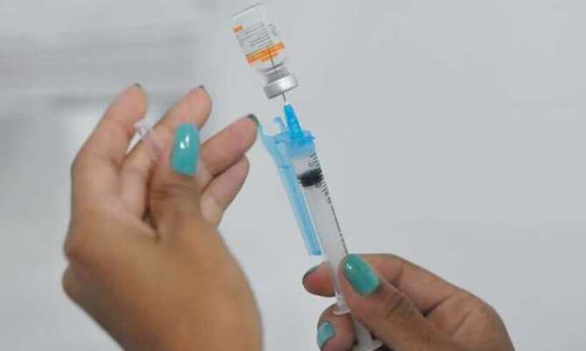 COVID: BH inicia vacinação de adolescentes com comorbidades e grávidas  - Alexandre Gusanshe/EM/DA Press