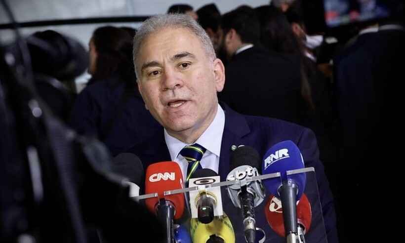 Queiroga: 'Deixa eu trabalhar, senão o mito me manda embora' - Walterson Rosa/MS