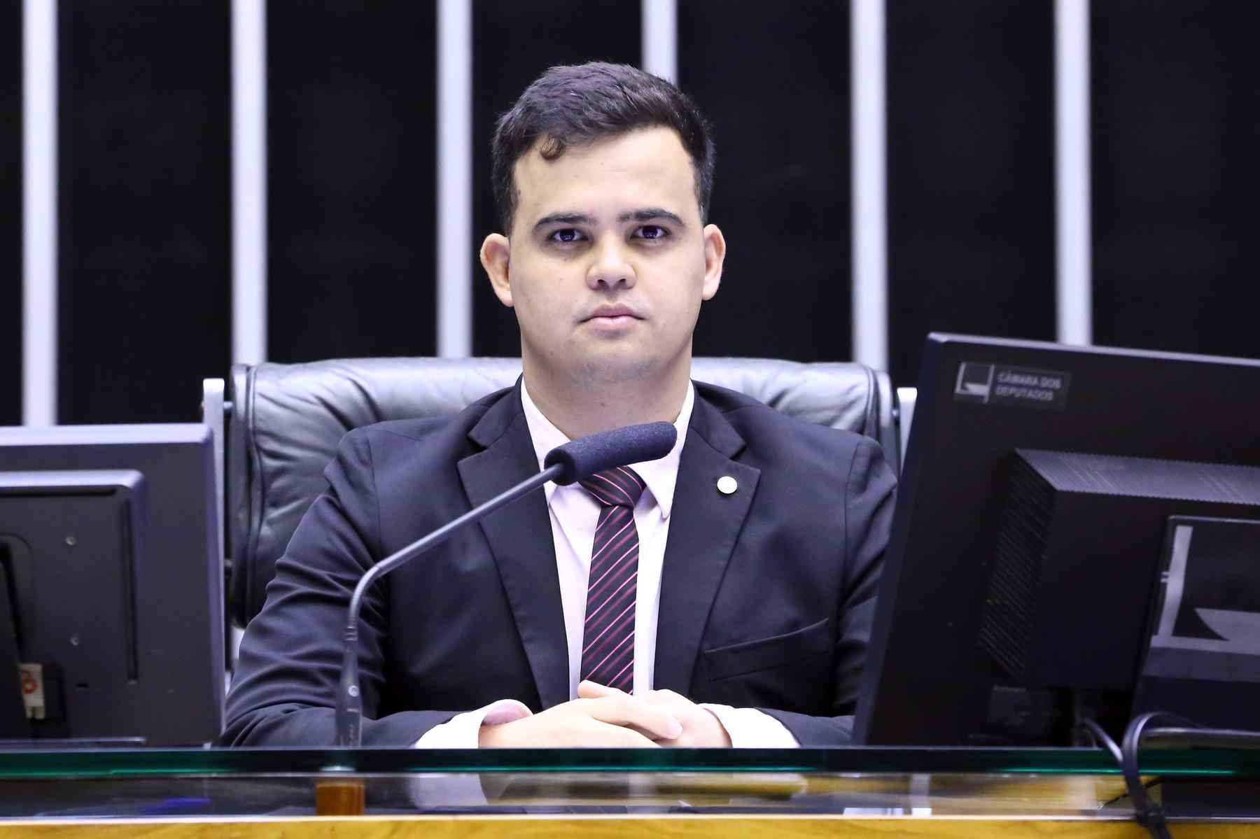 Para 'evitar ser preso', deputado evita resposta sobre crise entre poderes - Najara Araujo/Câmara dos Deputados