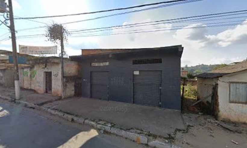 Homem é assassinado por atiradores em frente de casa em Neves - Google maps/Street View
