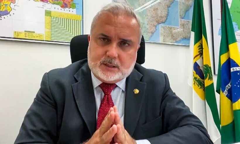 Senador do Conselho da República diz que orientaria renúncia de Bolsonaro - Reprodução/Tv Senado
