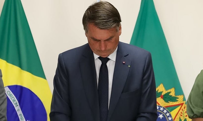 Golpista frouxo e arregão, Bolsonaro posa de democrata e mente outra vez - Marcos Corrêa/PR