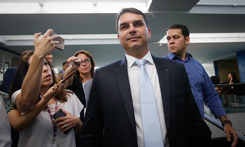 Flávio Bolsonaro sobre recuo do pai: 'confiem no capitão' - Dida Sampaio/Estadão Conteúdo - 30/01/2019