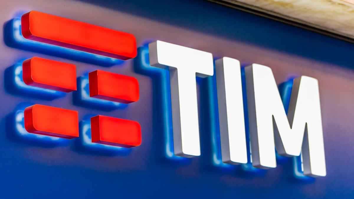 TIM abre vagas de estágio com foco em mulheres e pessoas negras  - TIM 