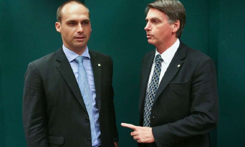 Bolsonaro sobre manifestações deste domingo: 'Imprensa de m.....' - Fábio Rodrigues/Agência Brasil