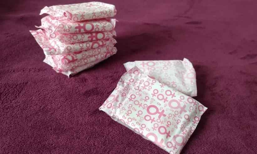 Brasileiras pobres usam miolo de pão para estancar menstruação - Izabella Caixeta
