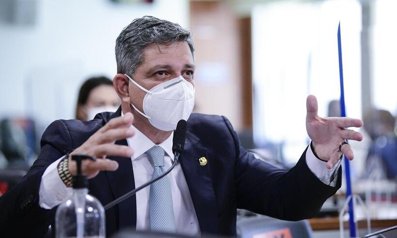 Rogério Carvalho compara Marconny com bolo de rolo: 'São tantos rolos' - Pedro França/Agência Senado