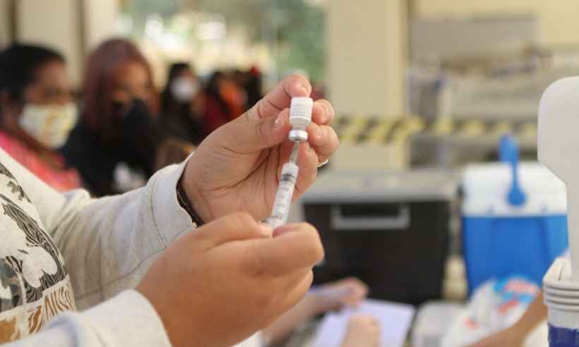 Em remanejamento de vacinas, Betim passa 2 mil doses da CoronaVac a Igarapé - Prefeitura de Betim/Divulgação