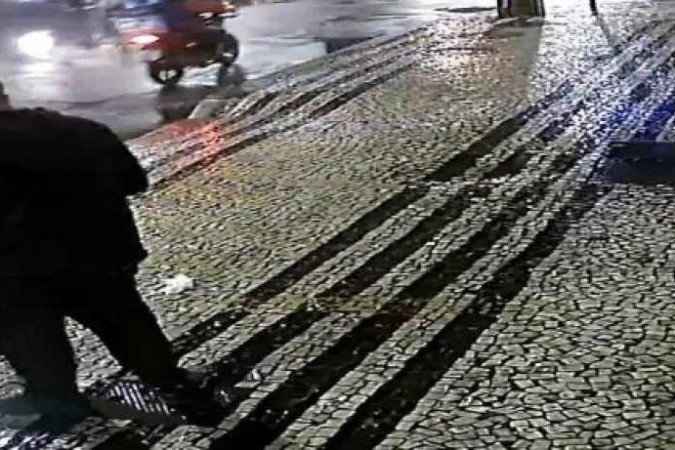 Homem joga bomba contra consulado da China no Rio; OAB se manifesta - Reprodução