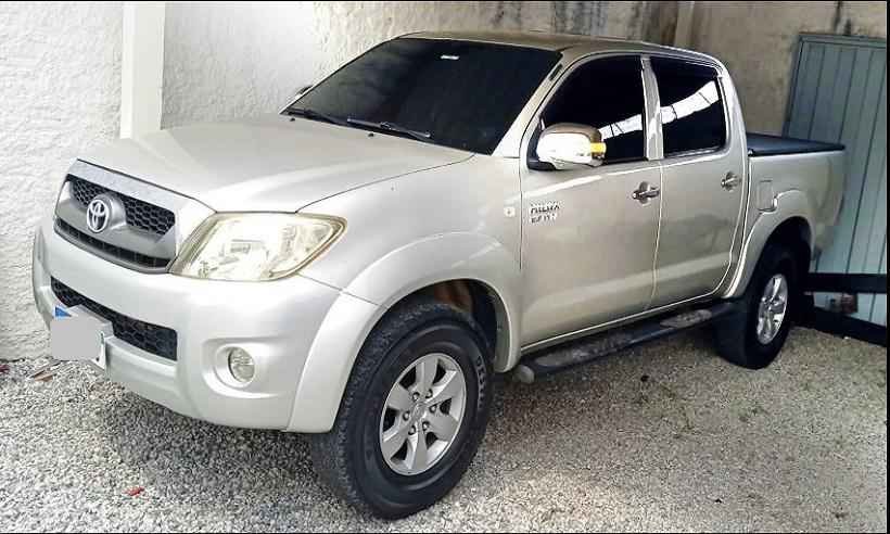 Polícia apreende 4 carros ao apurar falsificação de produtos veterinários - PCMG