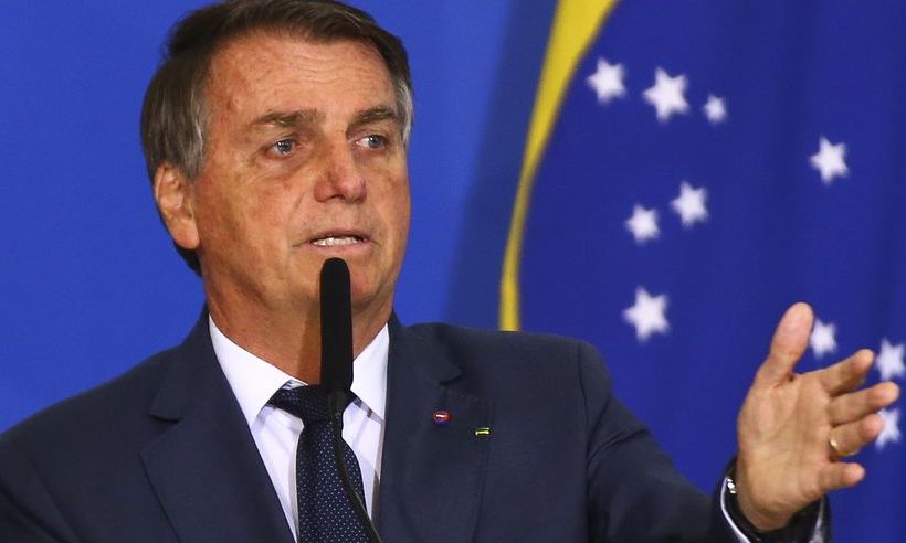A mesma cloaca que expeliu Bolsonaro trouxe à tona seu rebanho putrefato - Marcelo Camargo/Agência Brasil